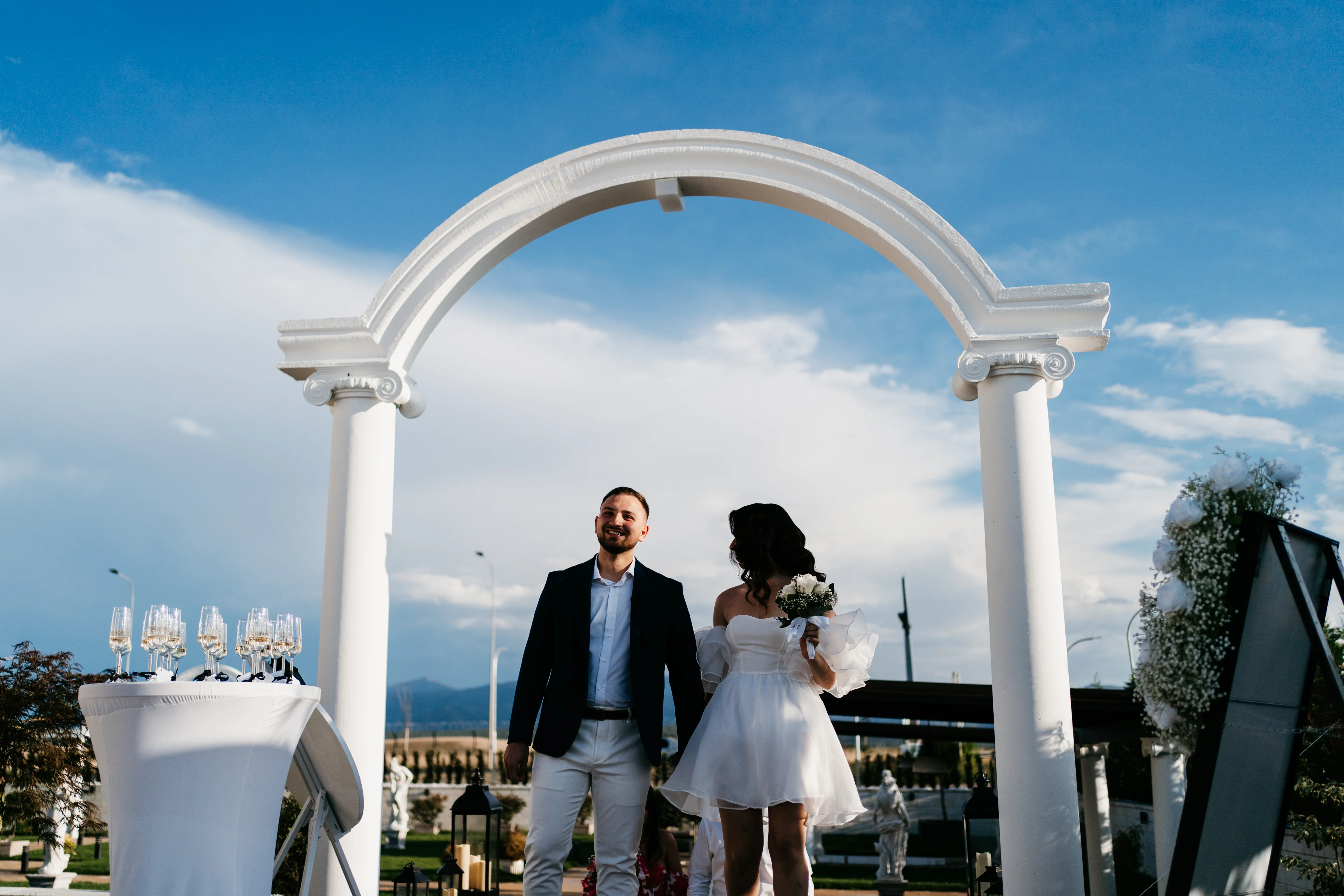 Cununie civilă Odissea - pergole și decor romantic